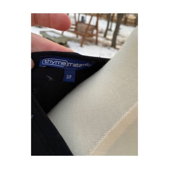 Thyme Maternity Black Metallic Top Blouse Sparkle Holiday Surplice Sz S - Picture 7 of 8